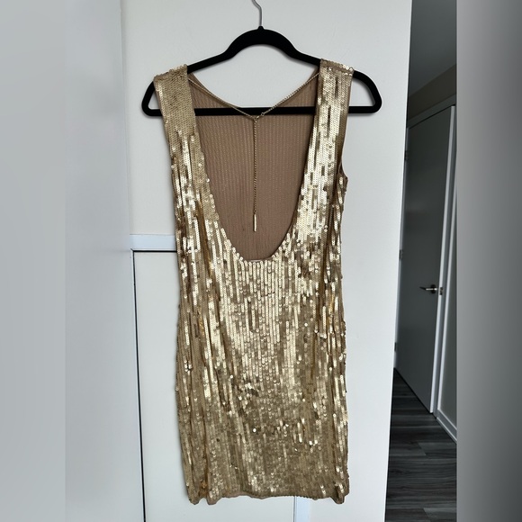 Michael Kors Gold Backless Sequin Dress - Picture 5 of 12